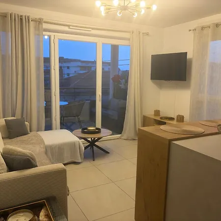 Apartment Bleu Azur Frejus